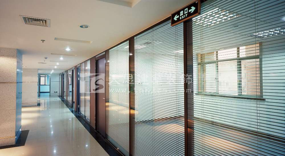 <a href=http://www.idfaka.cn/ target=_blank class=infotextkey>合肥办公室装修</a>
